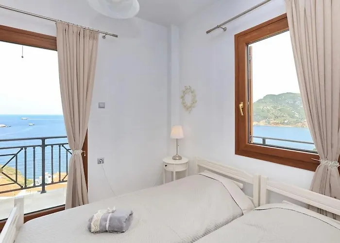 Aeraki Apartment Skopelos Town