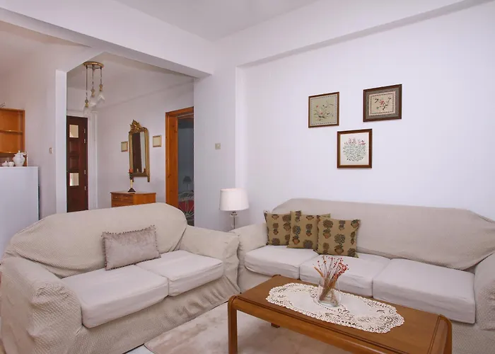 Aeraki * Skopelos Town