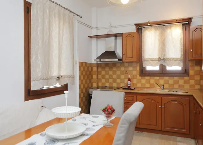 Aeraki * Skopelos Town